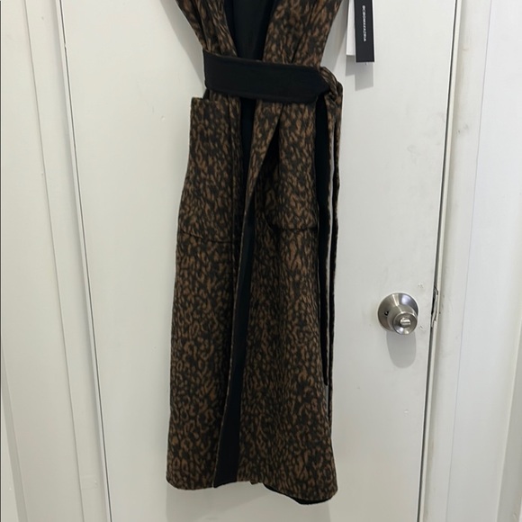 BCBGMAXAZRIA Leopard Print Hooded Dress - Picture 3 of 6